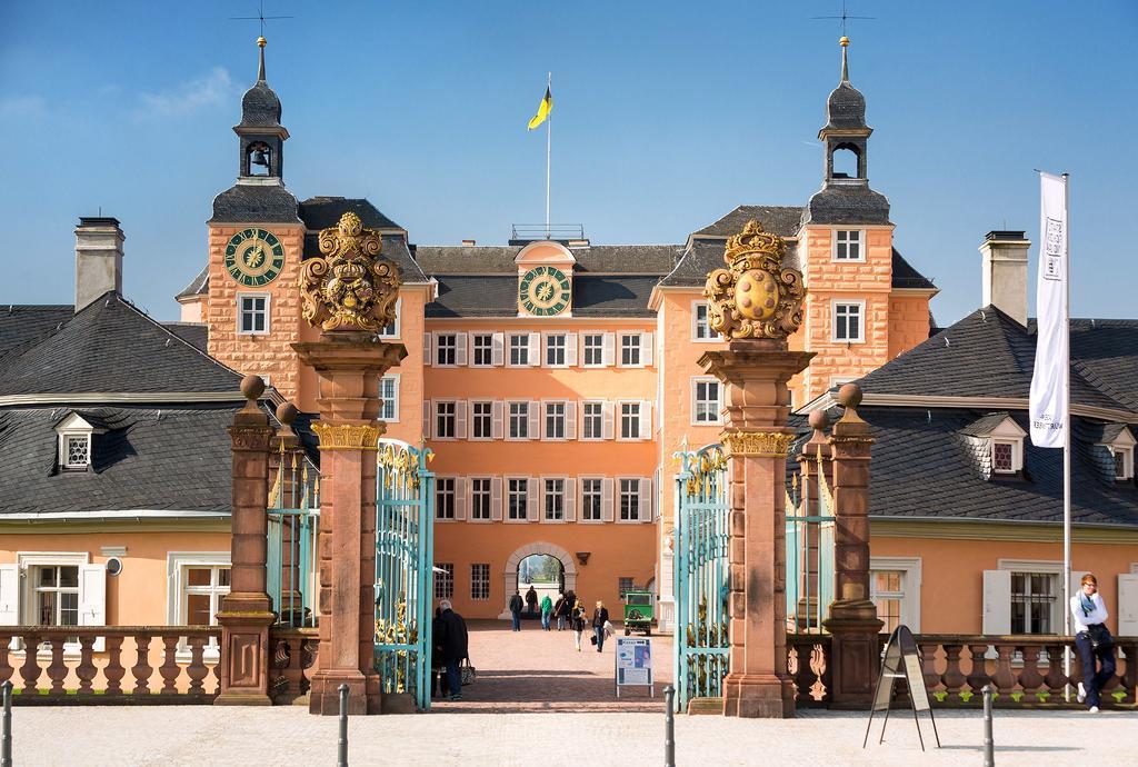 Gaestehaus Am Schloss Schwetzingen Dış mekan fotoğraf